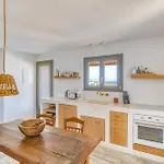 Stone Pine House - Private Pool