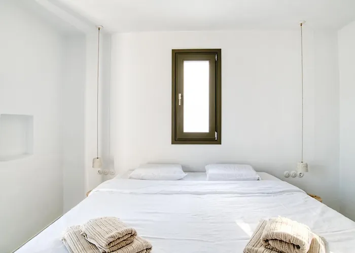 Stone Pine House - Private Pool * Antiparos